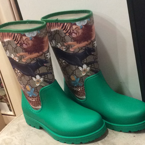 Gucci Other - 💕new Gucci monogram girls green rain boots Sz 33